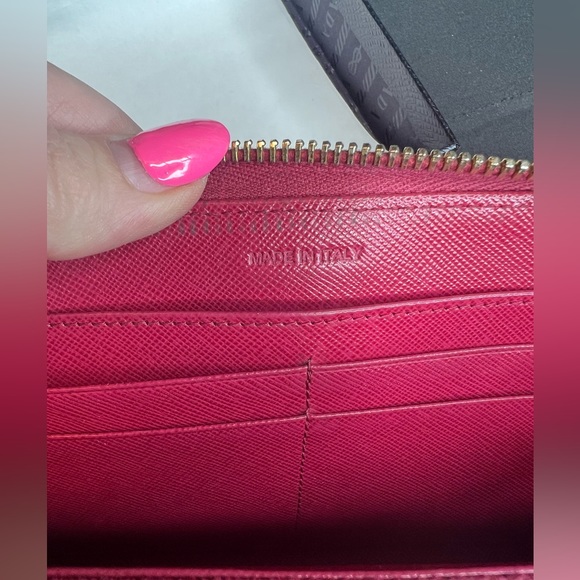 PRADA wallet - Picture 11 of 13